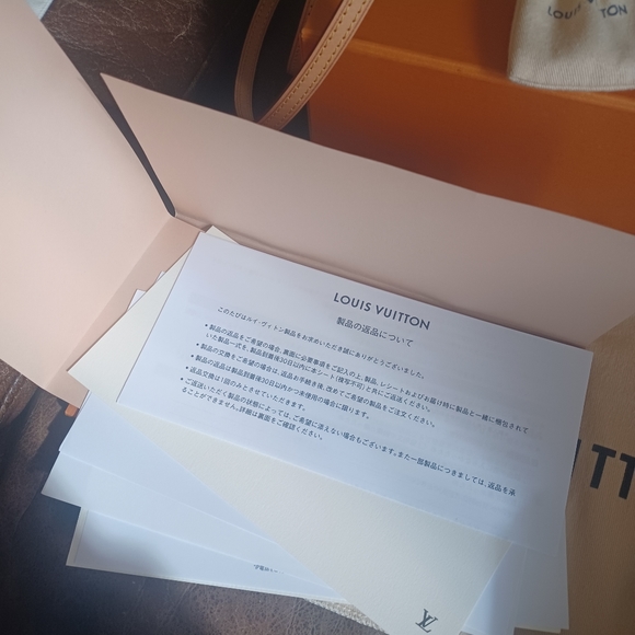 Louis Vuitton alma bb - Picture 12 of 17